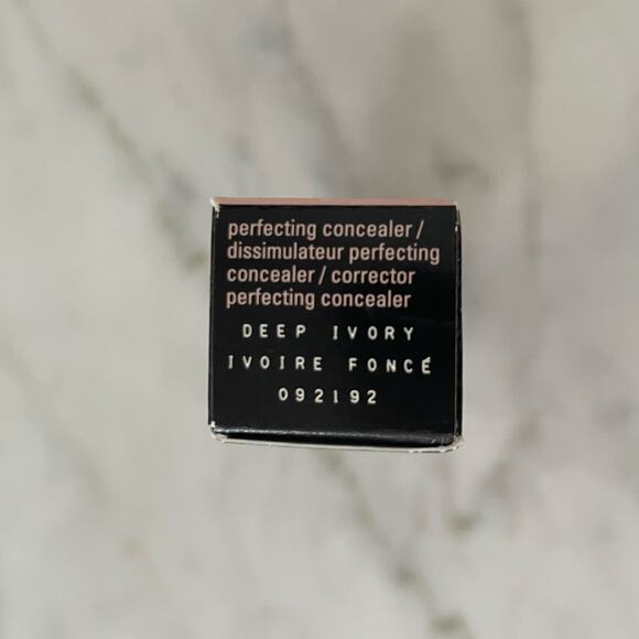 Mary Kay NWT Perfecting Concealer Deep Ivory Women's Face Cover Up - Picture 2 of 6